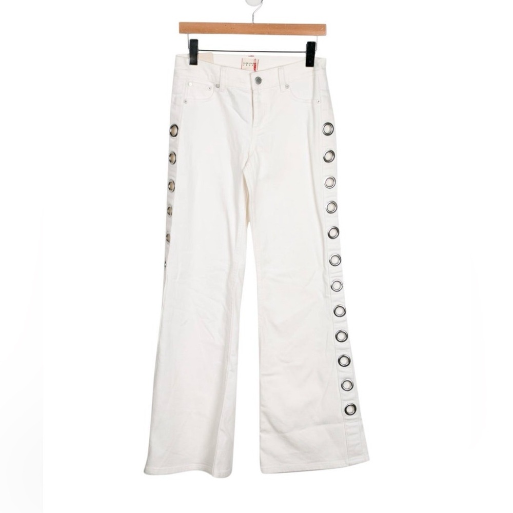 NWT ALICE AND OLIVIA WHITE STATEMENT JEAN
